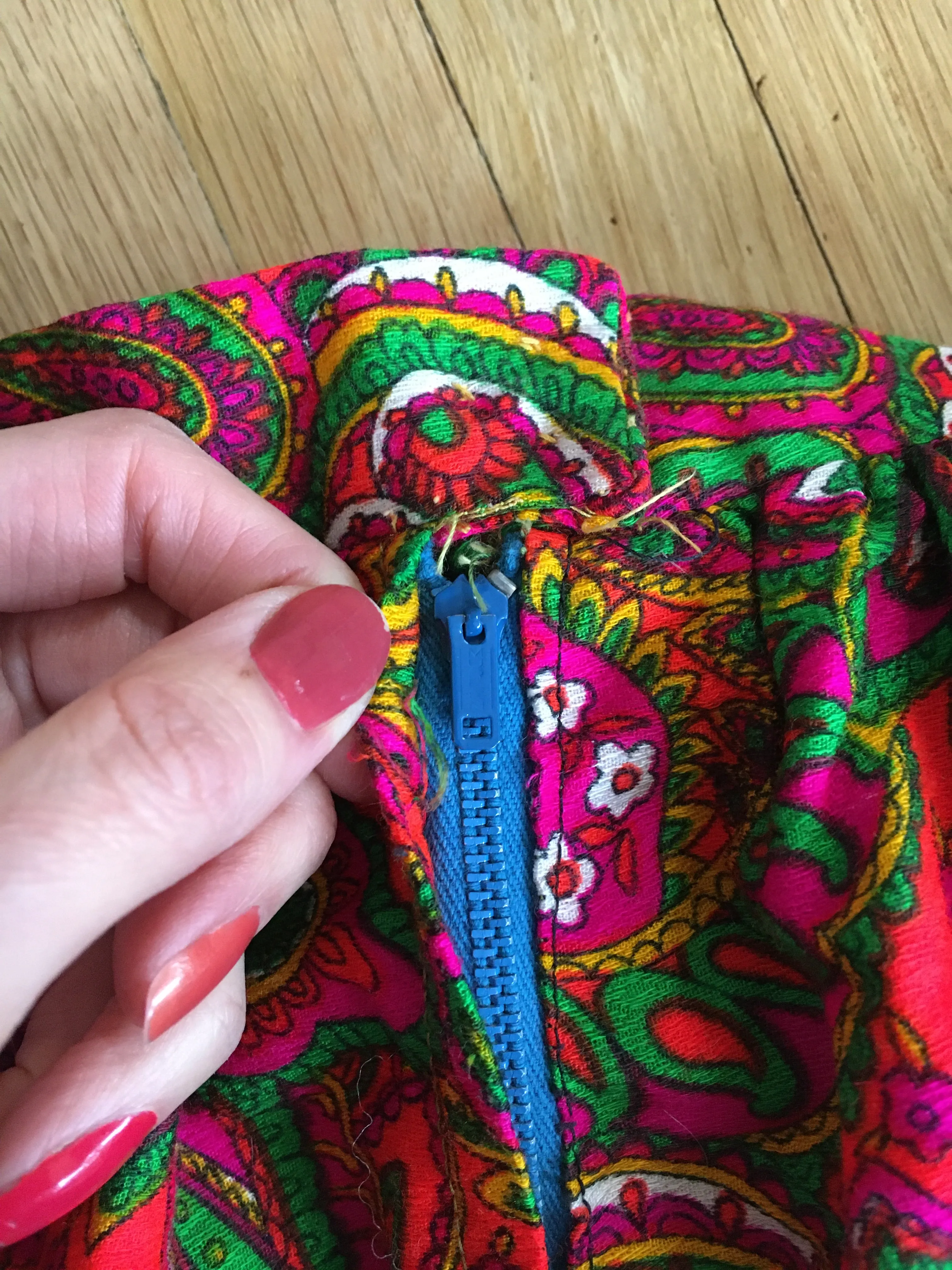 1960’s Vintage Bright Paisley Skirt