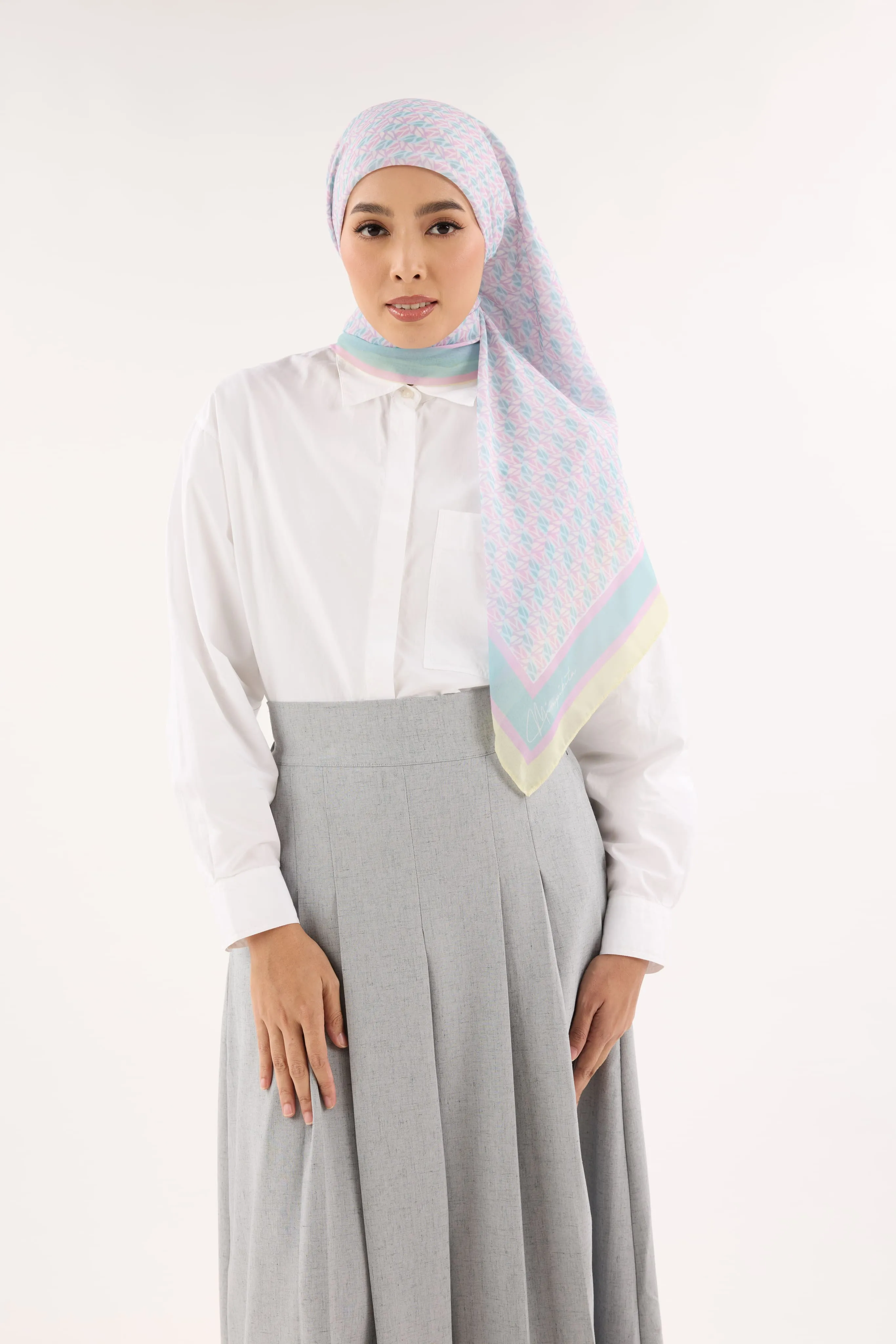 Arica Yellow-Mint Emblem Square Scarf