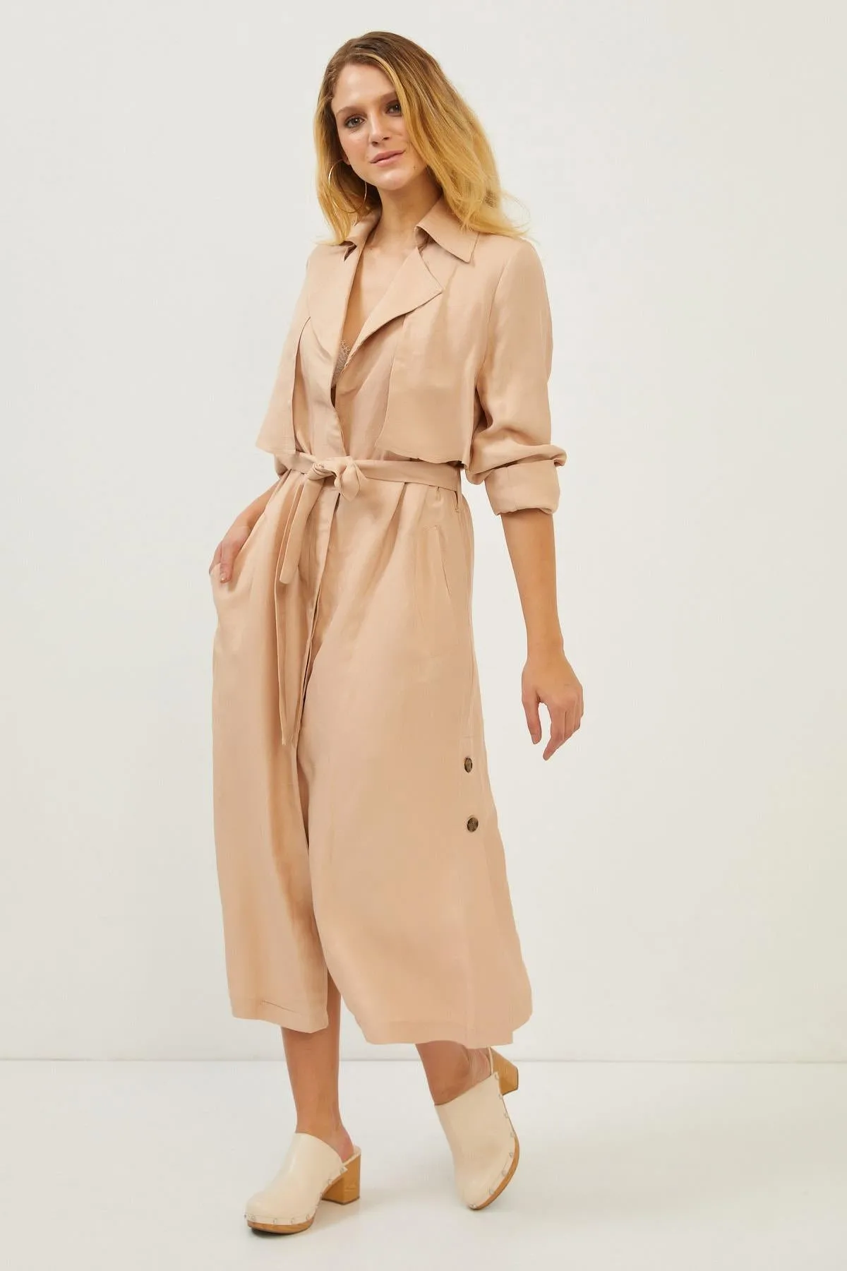 Beige Linen Side Pocket Belt Detail Long Sleeve Maxi Dress