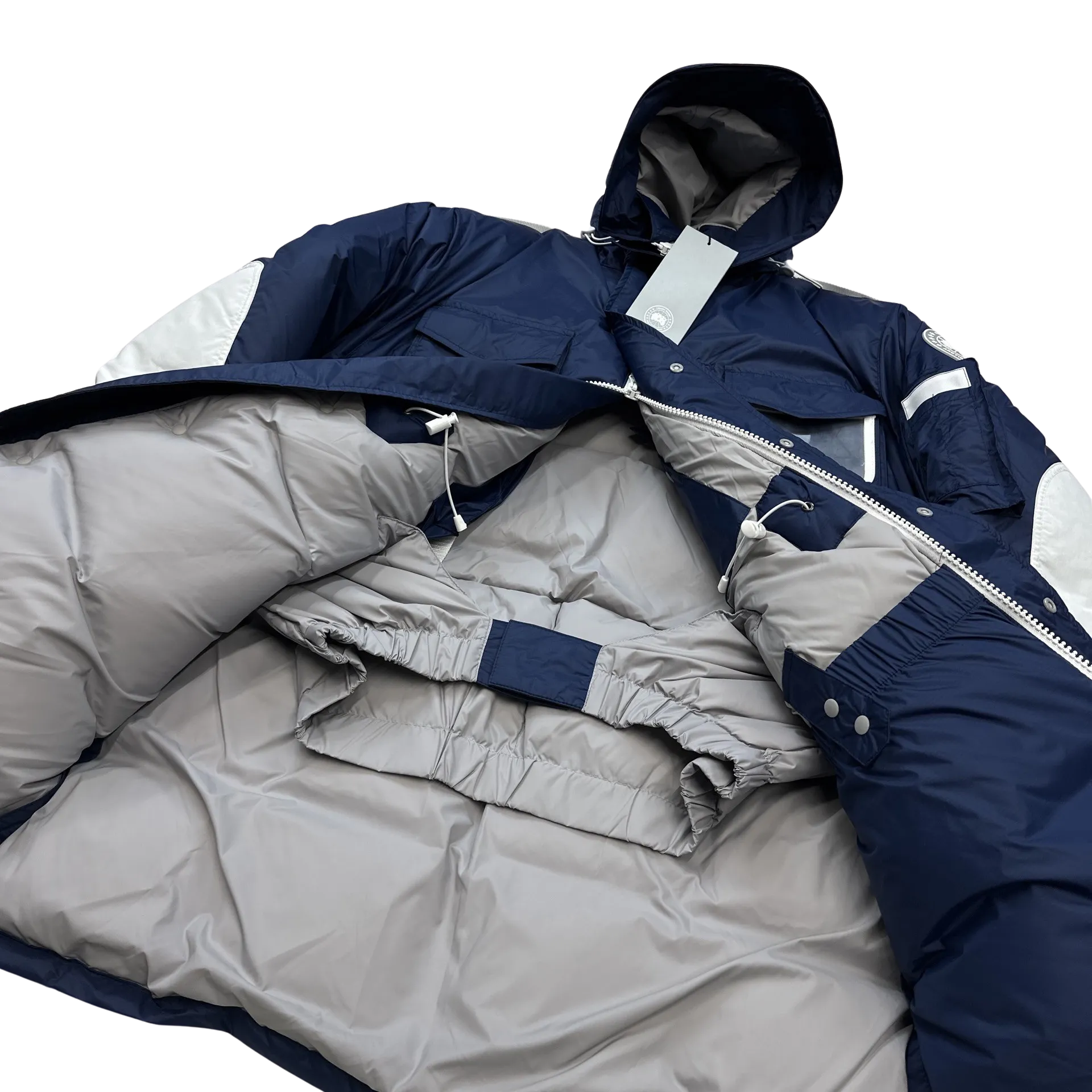 Canada Goose Snow Mantra Goose Filled Winter Expedition Jacket - Medium