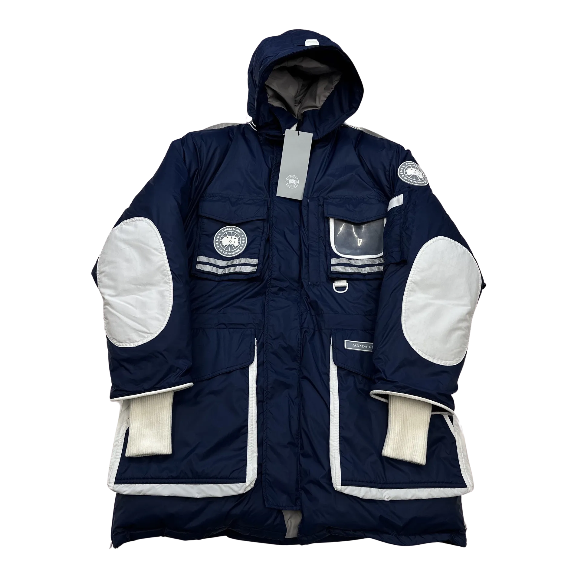 Canada Goose Snow Mantra Goose Filled Winter Expedition Jacket - Medium