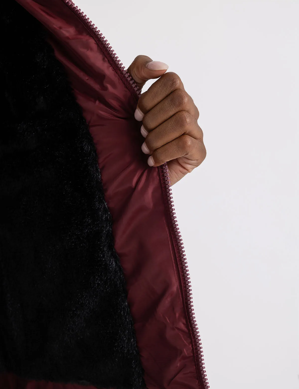 COZY HOODED CONTRAST PUFFER JACKET