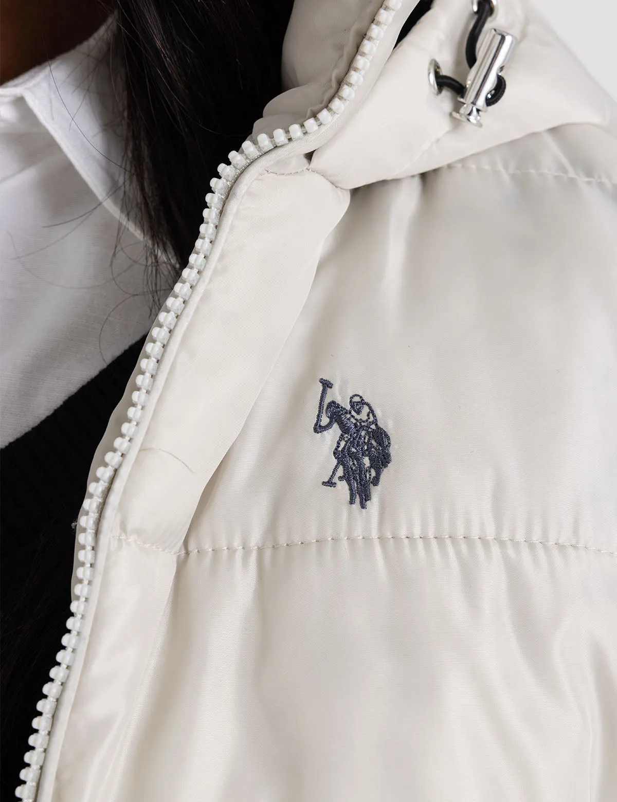 COZY HOODED CONTRAST PUFFER JACKET