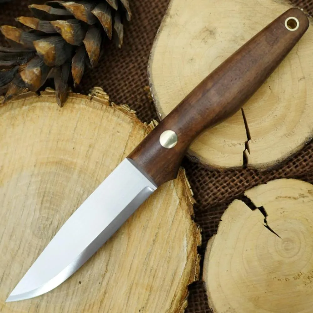 Hiker: Walnut