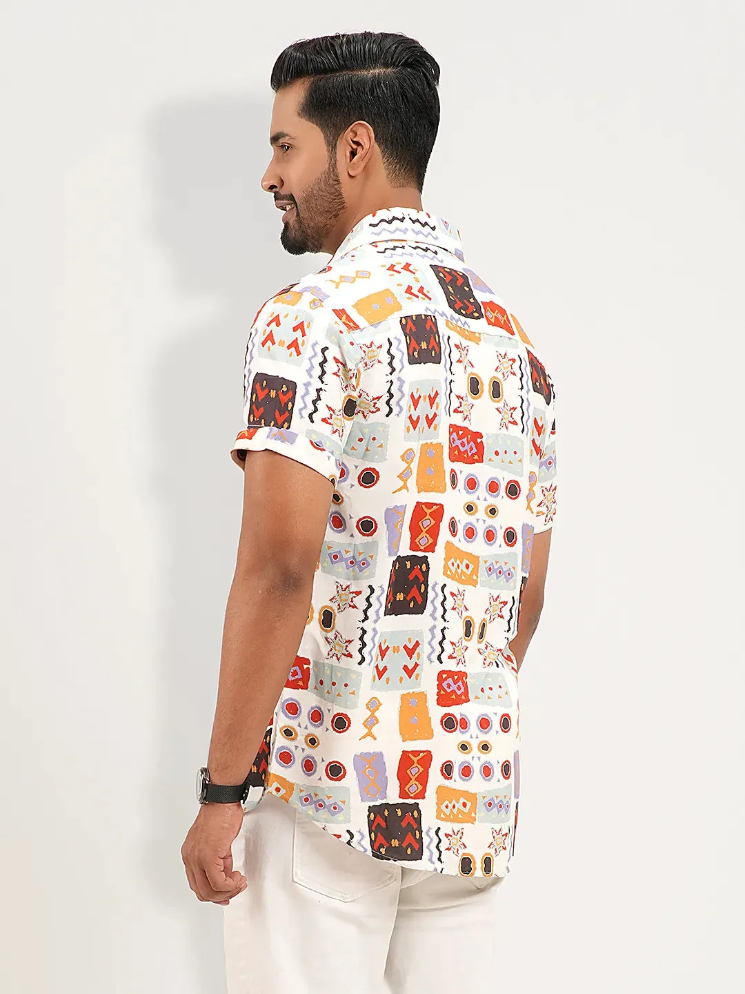 Men's Half  Sleeve Festive Printed Casual  Shirt