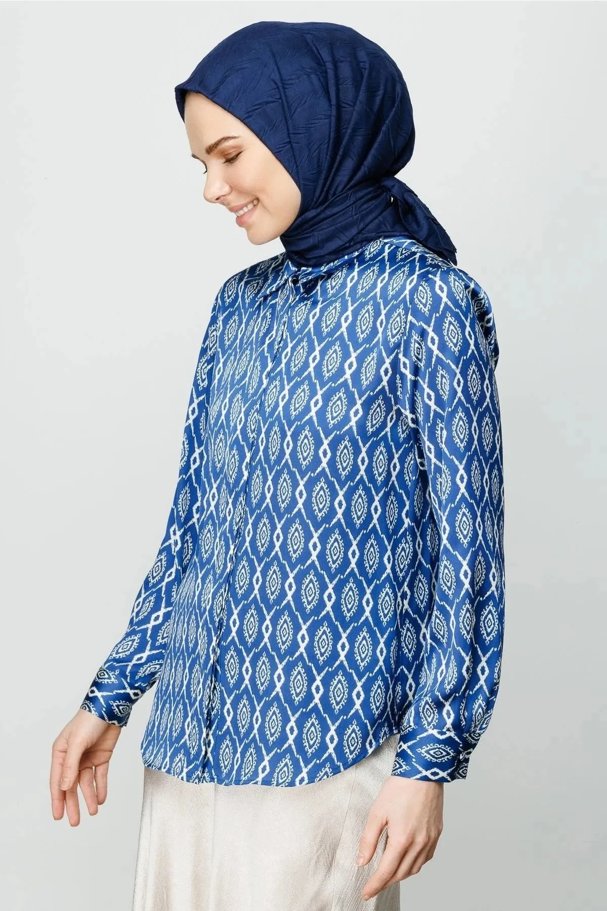 Navyblue Pleated Bamboo Square Scarf