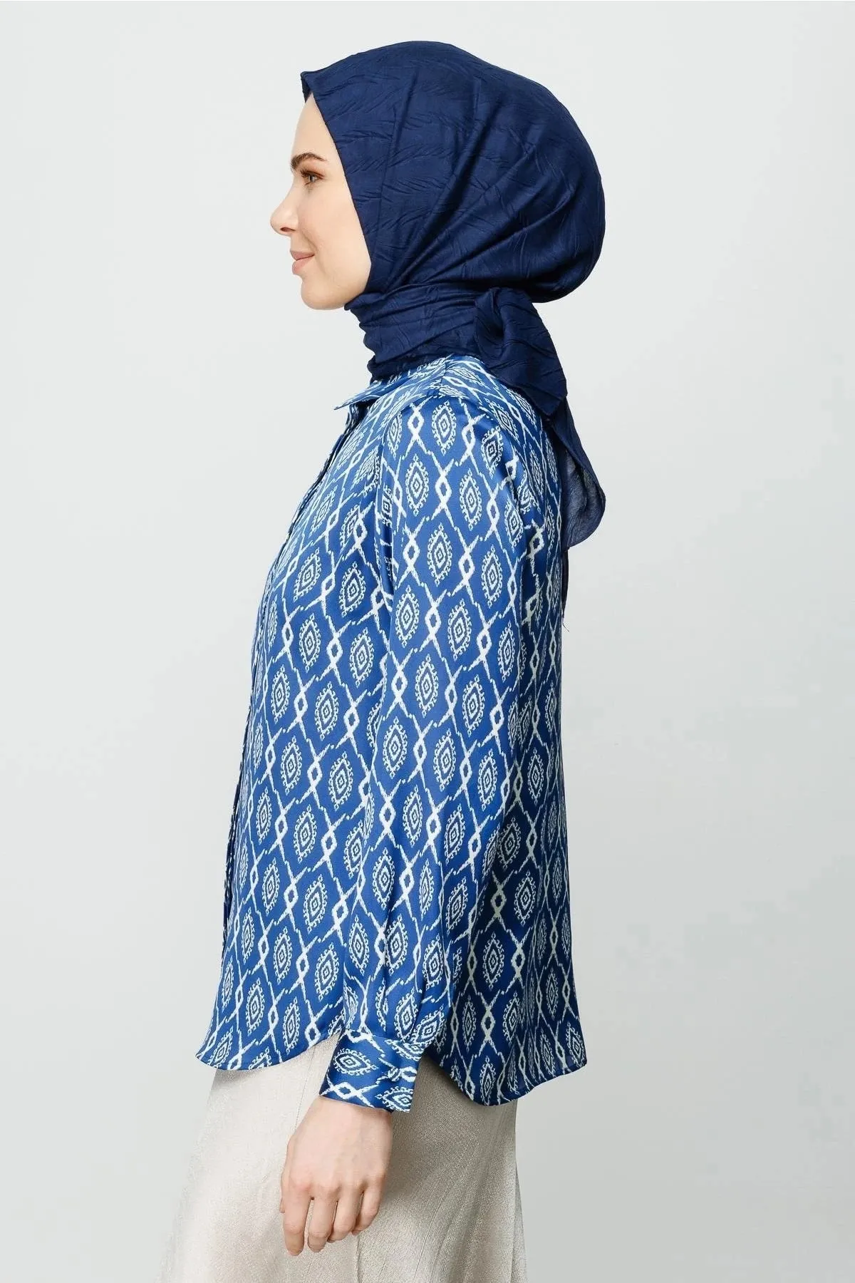 Navyblue Pleated Bamboo Square Scarf
