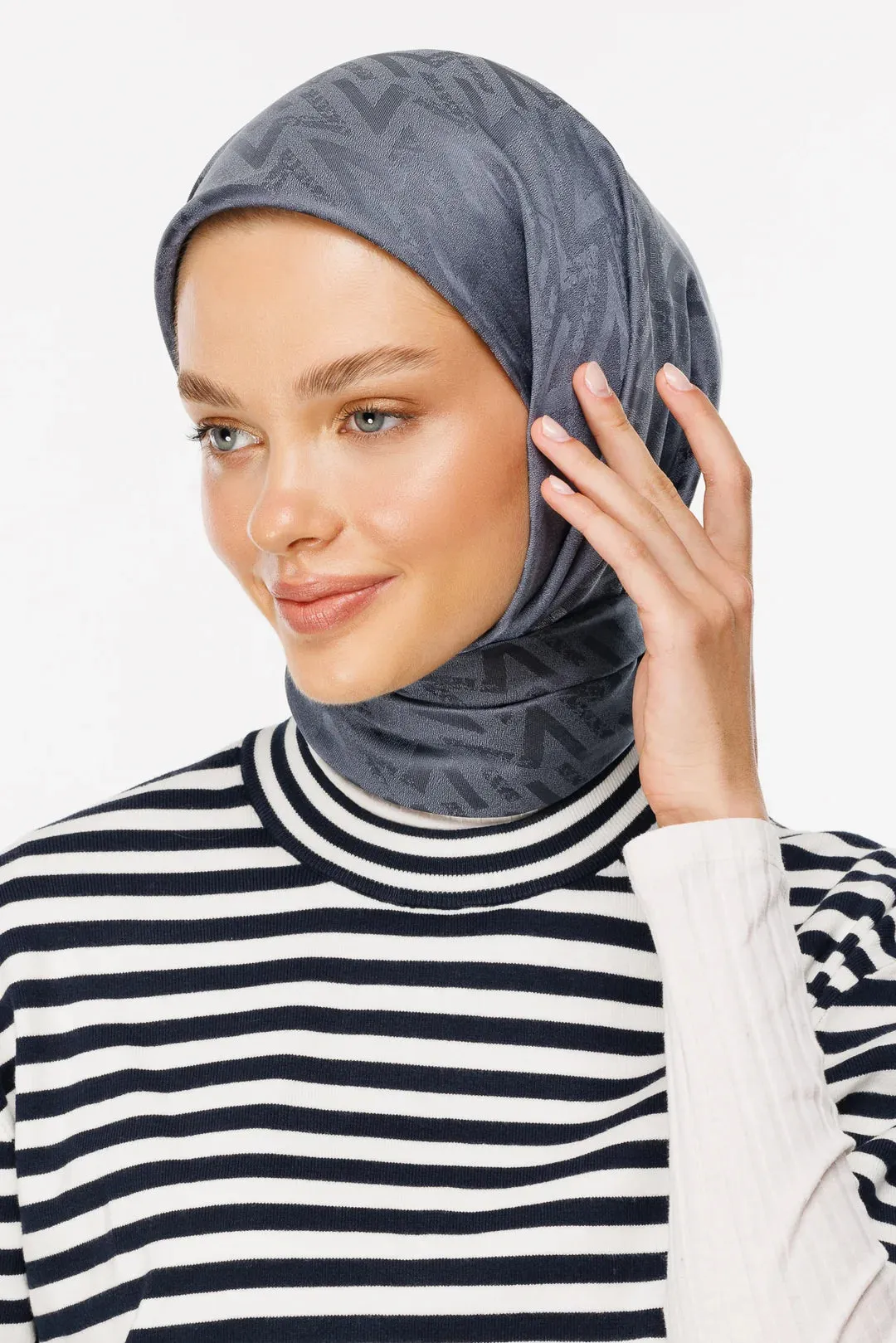 Smoked Nova Pattern Luxury Jacquard Scarf